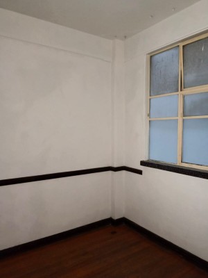 EB-PQ8122 (11).jpg